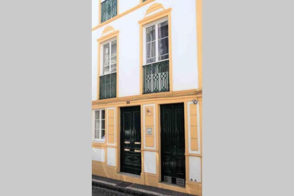 Pdl Central Apartments - Three Ponta Delgada Exterior foto